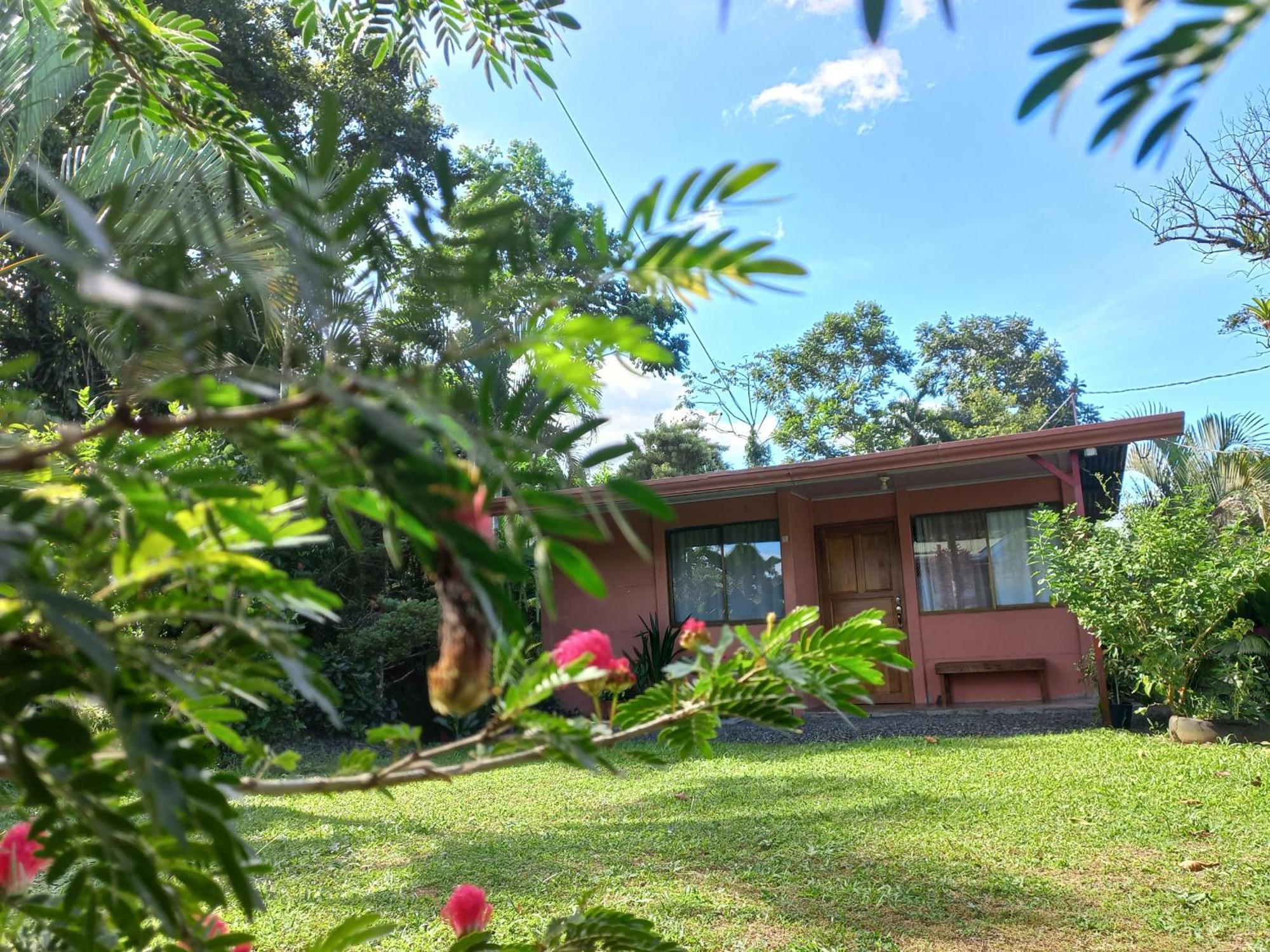 Casa Rural Aralia Ла Фортуна Экстерьер фото